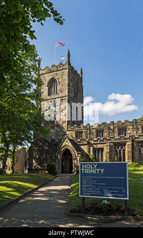 La cité médiévale La Holy Trinity Church de Skipton, Yorkshire, UK , une classe de bâtiment classé. Banque D'Images