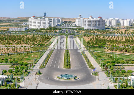 Le Turkménistan Ashgabat city scape, toits de belle architecture et des parcs à la ville capitale du Turkménistan en Asie centrale. Banque D'Images