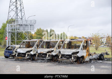 Voitures brûlées à Gdansk, Pologne. 7 octobre 2018 © Wojciech Strozyk / Alamy Stock Photo Banque D'Images