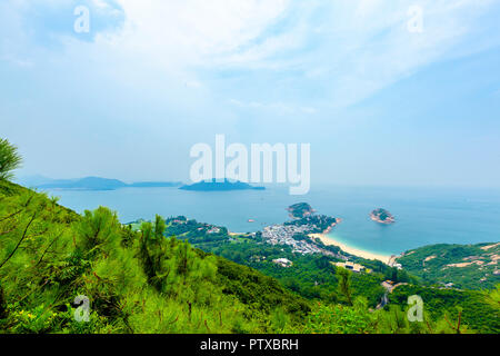 L'île de Hong Kong montagneux panoramique vue panoramique de Shek O Dragon's Back Mountain Trail Banque D'Images