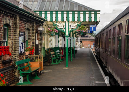 Sheringham, Norfolk, Angleterre - 12 août 2009 : signal fort à Sheringham avec station de train était de plate-forme. Banque D'Images