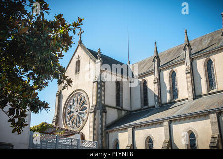 Des détails architecturaux de l'église Saint Jean-Baptiste à Montaigu, France Banque D'Images