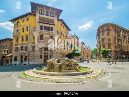 Rome, Italie - l'ésotérique quart de Rome, appelé 'quartiere Coppedè", conçu par l'architecte Gino Coppedè composé de dix-huit châteaux Banque D'Images