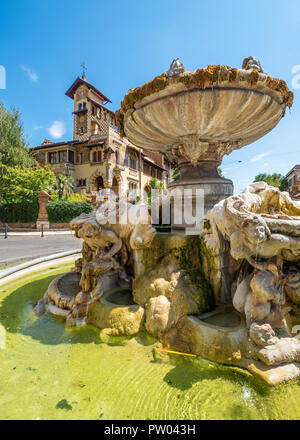 Rome, Italie - l'ésotérique quart de Rome, appelé 'quartiere Coppedè", conçu par l'architecte Gino Coppedè composé de dix-huit châteaux Banque D'Images