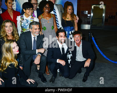 Sean Penn, producteur exécutif de la Jordanie, Natascha McElhone Tappis, Melissa George, Oded Fehr, Keiko Agena et le cast 081 assiste à la première de "La première de Hulu' le 12 septembre 2018 à Los Angeles, CaliforniaSean Penn, producteur exécutif de la Jordanie, Natascha McElhone Tappis, Melissa George, Oded Fehr, Keiko Agena et le cast 081 assiste à la première de "La première de Hulu' le 12 septembre 2018 à Los Angeles, Californie Banque D'Images