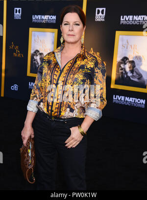 Marcia Gay Harden arrive à la première de Warner Bros Pictures Une étoile est née au Shrine Auditorium le 24 septembre 2018 à Los Angeles, Californie Banque D'Images