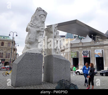 Vienne Autriche Les portes de la violence contre la guerre et le fascisme Memorial dans Vienne Albertinaplatz, Banque D'Images