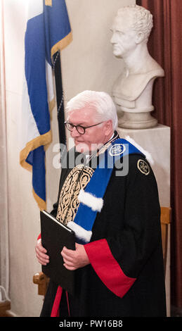 Athènes, Grèce. 11Th Oct, 2018. Président fédéral Frank-Walter Steinmeier a reçu un doctorat honorifique de l'Université d'Athènes. Président M. Steinmeier et son épouse sont sur trois jours de visite d'État en Grèce. Crédit : Bernd von Jutrczenka/dpa/Alamy Live News Banque D'Images