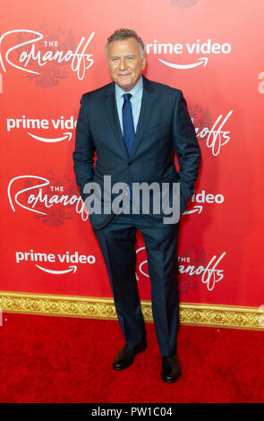 New York, USA - 11 octobre 2018 : Paul Reiser s'occupe d'Amazone Première du Romanov à thé russe Prix Crédit : lev radin/Alamy Live News Banque D'Images