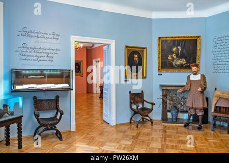 Czarnolas / Mazovie, Pologne - 2018/09/01 : Intérieur de manoir historique de Czarnolas hébergeant le musée de Jan Kochanowski - Polonais emblématique renaissa Banque D'Images