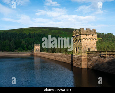 Barrage Réservoir Derwent, Derwent, parc national de Peak District, Derbyshire, Angleterre, Royaume-Uni. Banque D'Images