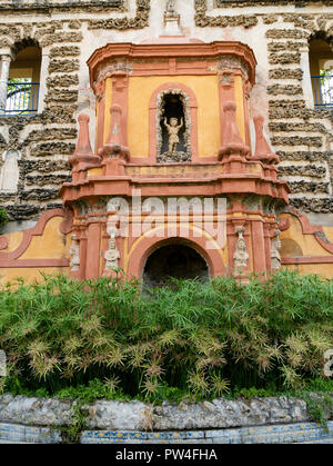 Fuente de la Fama (fontaine de la renommée de l'eau) orgue. L'Alcazar Royal (Royal Alcazar) Séville, Andalousie, espagne. Banque D'Images