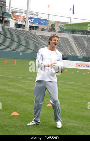 David Beckham 06/02/05 DAVID BECKHAM LANCE SOCCER ACADEMY @ Home Depot Center, Carson Photo par Kanako Chitose/HNW / PictureLux 33683 Numéro de référence de dossier 218HNWPLX Banque D'Images