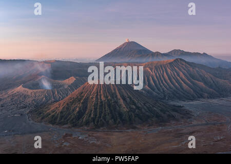 Le Mont Bromo Volcan Indonésie Banque D'Images