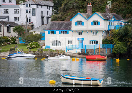 Dans Boddinick extérieur de Ferryside, donnant sur la rivière Fowey, Cornwall dans la chambre où l'auteur Daphné du Maurier a vécu et a commencé la première fois par écrit. Banque D'Images