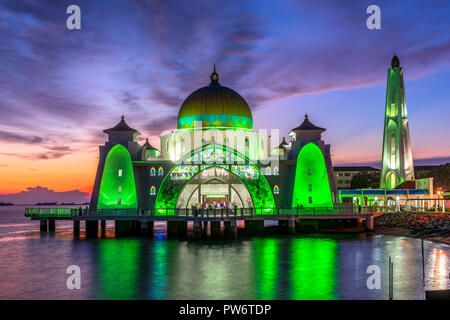 Détroit de Malacca Melaka Mosquée, Ville, Malaisie Banque D'Images