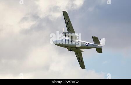 Percival Pembroke C1 volant à l'IWM Duxford 2018 Spectacle aérien de la bataille d'Angleterre Banque D'Images