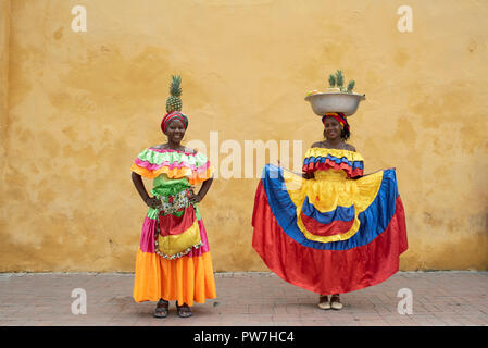 Les vendeurs de fruits de Colombie. Cartagena de Indias, Colombie. Sep 2018 Banque D'Images