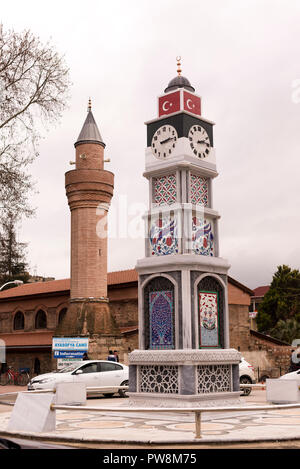 Iznik, Turquie - 25 Février 2018 : tour de l'horloge à Iznik Iznik square. Banque D'Images