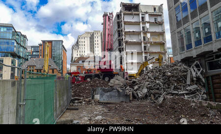 Démolition de bâtiments de la ville, Manchester, Royaume-Uni. Banque D'Images