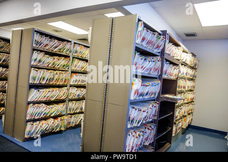 Miami Beach Florida, Mount Mt. Sinai Medical Center,hôpital,soins de santé,dossiers médicaux,classement,armoires,dossiers,informations patient,confidentialité,confidentialité Banque D'Images