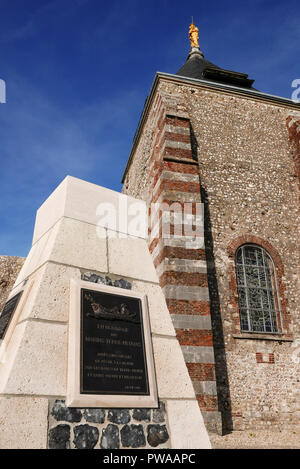 Mémorial en hommage aux marins, Terre-Novas Chapelle Notre-Dame-du-Salut, Cap Fagnet, Fécamp, Seine-Maritime, Normandie, France, Europe Banque D'Images