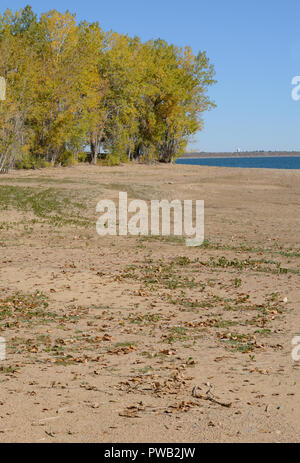 La sécheresse a causé de tarissement de l'eau du lac à la Colorado Lake Standley réservoir qui alimente en eau à Westminster, Colorado et Thornton Northglenn Banque D'Images