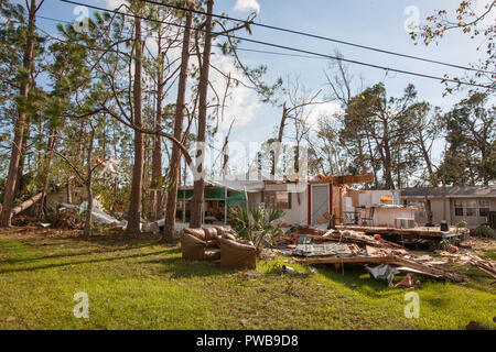 Panama City, Floride, USA. 14Th Oct, 2018. Accueil détruits pendant l'ouragan Michael, Panama City FL Crédit : Rick Cooper/Alamy Live News Banque D'Images