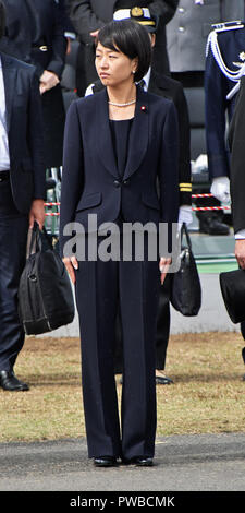 Asaka, Japon. 14Th Oct, 2018. Takako Suzuki, membre de la Chambre des représentants assiste à l'Autodéfense de la Journée des Forces canadiennes au Camp Asaka dans Asaka, Saitama-Prefecture, au Japon le 14 octobre 2018. Credit : AFLO/Alamy Live News Banque D'Images