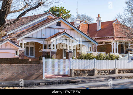 Un grand et ornementé de Russie accueil conception Bungalow Orange en Nouvelle Galles du Sud, Australie Banque D'Images