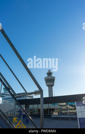 Pays-bas, Amsterdam, Schiphol - 06 mai, 2018 : Schiphol est l'un de l'aéroport le plus achalandé en europe. Banque D'Images
