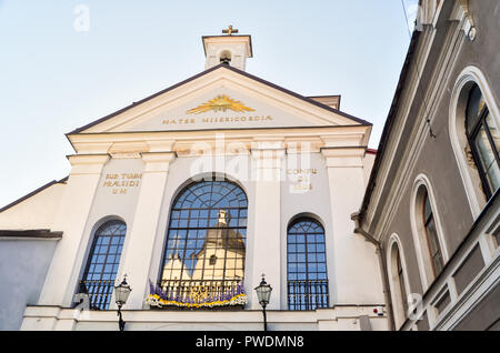 Chapelle de la porte de l'Aurore (Aušros vartai) à Vilnius, Lituanie Banque D'Images