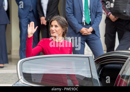 Rome, Italie. 16 octobre, 2018. Foto Fabrizio Amis/LaPresse 16 ottobre 2018 Roma , Italia Politica Visita della Regina Letizia tous' Accademia di Spagna a Roma Nella foto : Regina Letizia Photo Fabrizio Amis/LaPresse Octobre 16, 2018 Rome, Italie Politique Visite de la Reine Letizia à la Spanish Academy à Rome dans la photo : Reine Letizia Crédit : CORDON PRESS/Alamy Live News Banque D'Images