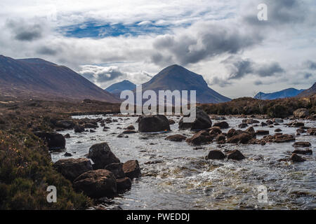 Sliglachan, Black Cuillin Mountain Range, Ecosse, Royaume-Uni Banque D'Images