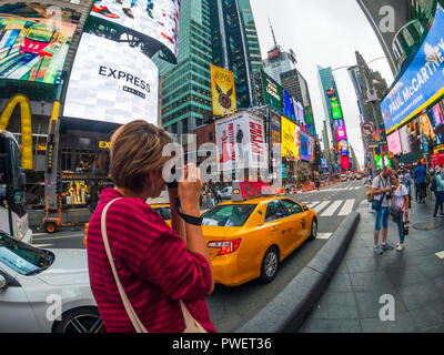 Time Square jour heure cityscape Banque D'Images