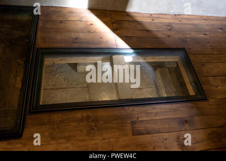 La Chapelle Française Colditz Tunnel château construit en 1941. Le tunnel a été découvert par les gardes allemands avant qu'il pourrait être utilisé pour s'échapper. Banque D'Images
