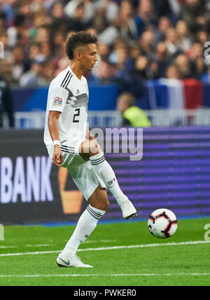 Paris, France. 16 Oct 2018. France - Allemagne, le soccer, Paris, Octobre 16, 2018 Thilo KEHRER, DFB 2 disques, contrôle la balle, action, full-size, Simple action avec la bille, corps plein, figure d'ensemble, plans, découpe, traitement unique balle, pick-up, coupe, découper, FRANCE - Allemagne 2-1 Nations du Football League, de la saison 2018/2019, 16 octobre 2018 Paris, France. © Peter Schatz / Alamy Live News Banque D'Images