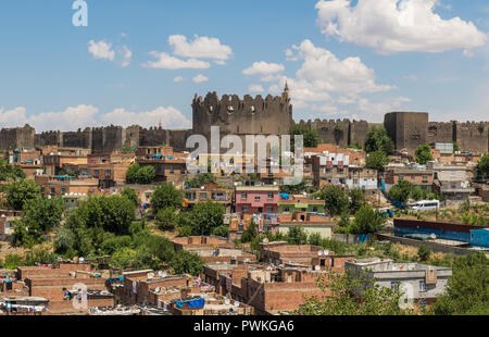 Diyarbakir, Turquie - considérée comme la capitale kurde de Turquie, Diyarbakir est une merveilleuse ville aux murs qui entourent la vieille ville Banque D'Images