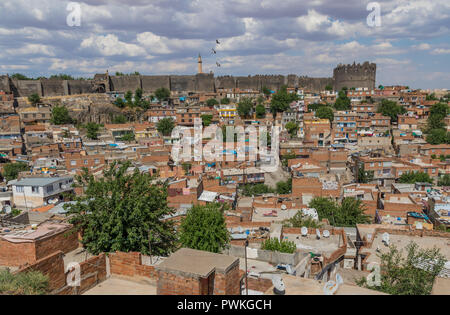 Diyarbakir, Turquie - considérée comme la capitale kurde de Turquie, Diyarbakir est une merveilleuse ville aux murs qui entourent la vieille ville Banque D'Images