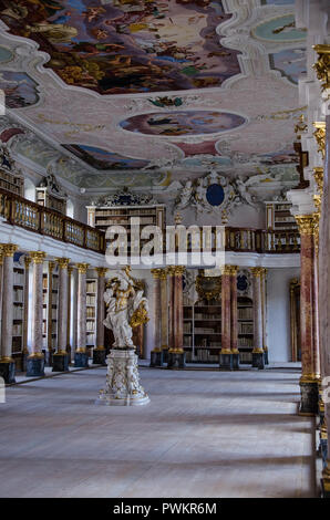 Ottobeuren est une abbaye bénédictine, située à Ottobeuren, près de Memmingen Allgäu en Bavière, Allemagne. Banque D'Images