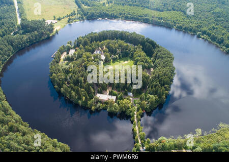 Lukovoe Lake dans la région de Moscou. La photographie aérienne. Banque D'Images