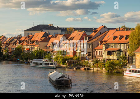 Klein-Venedig (Petite Venise), quartier historique sur la rive de la rivière Regnitz à Bamberg, Bavière, Allemagne Banque D'Images