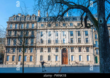 France, Gironde, Bordeaux, l'Hôtel de Ville quartier, Place Pey Berland (patrimoine mondial de l'UNESCO) Banque D'Images