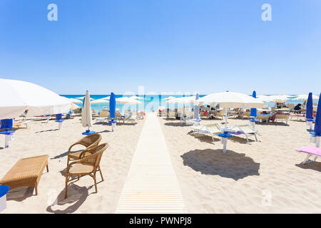 Lido Venere, Pouilles, Italie - La piste de la belle plage de La Spiaggia di Posto Vecchio Banque D'Images