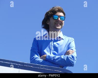 San Francisco, USA. 05Th Nov, 2018. Le Hollandais Boyan Slat, fondateur de l'initiative de nettoyage de l'océan, est debout sur un bateau. (Zu dpa ''Ocean Cleanup'' - "nettoyer le Pacifique a commencé') Crédit : Barbara Munker/dpa/Alamy Live News Banque D'Images