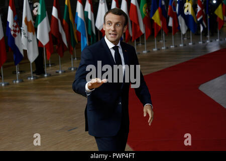 Bruxelles, Belgique. 17Th Oct 2018 .Le Président Emmanuel Macron arrive pour une réunion avec les dirigeants de l'Union européenne. Alexandros Michailidis/Alamy Live News Banque D'Images