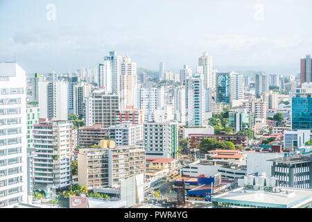 La ville de Panama, Panama - mars 2018 : Cityscape, antenne du centre-ville de Panama City skyline Banque D'Images