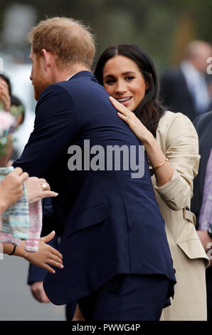 Le duc et la duchesse de Kent rencontrent les membres du public au Royal Botanic Gardens de Melbourne sur le troisième jour de la visite du couple royal à l'Australie. Banque D'Images