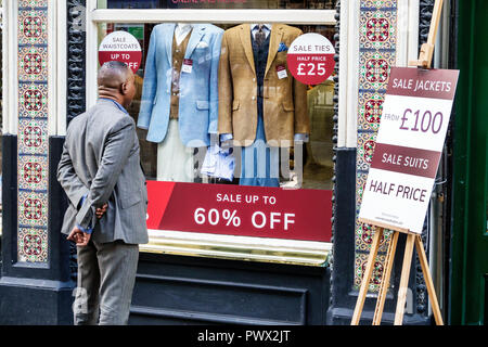 Londres Angleterre,Royaume-Uni,West End St James's,Harvie & Hudson,chemises,tailleur,magasin,extérieur,shopping shopper shoppers shop marchés Banque D'Images