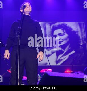 Liverpool, Royaume-Uni MARK McGANN & PEPPERLAND perofrm à Liverpool Echo Arena Ian Crédit Fairbrother/Alamy Stock Photos Banque D'Images